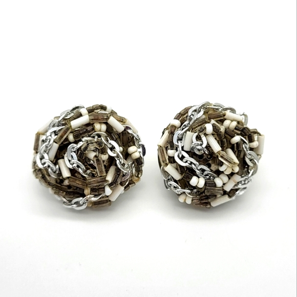 Vogue Jewelry - Vintage Vogue Clip on earrings